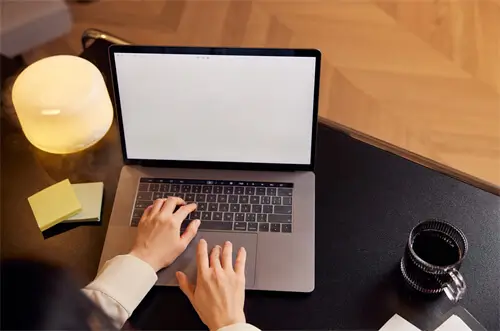 空中乘务招生条件